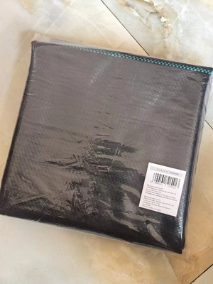 70-180GSM نسيج مكافحة الأعشاب غير المنسوج من PP الأسود والأخضر للزراعة، غطاء الأعشاب