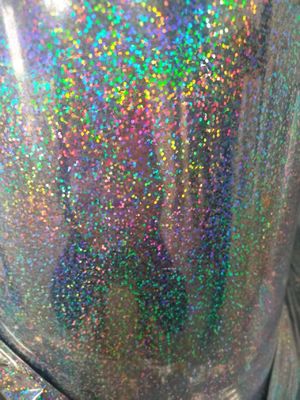 12mic PET / 17mic bopp طلاء أولوي هولوغرافي معدني يستخدم للطباعة فوق البنفسجية